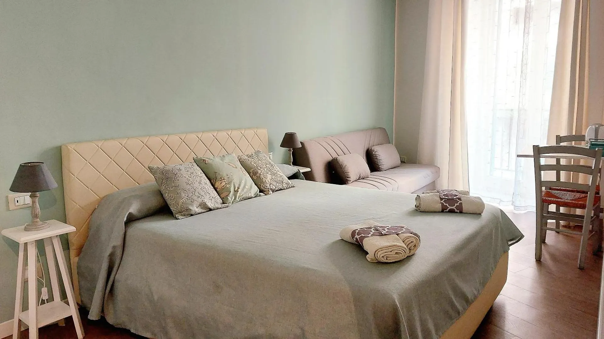 Persiane Al Cassaro Bed & Breakfast Palermo Italy