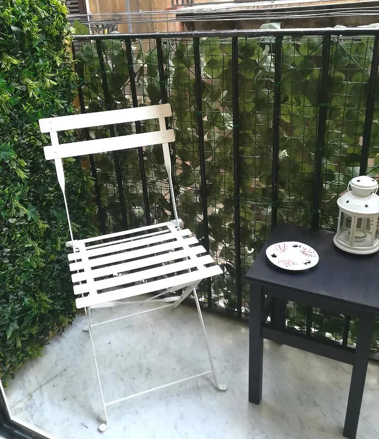 Nocleg ze śniadaniem Bed and Breakfast Persiane Al Cassaro Palermo