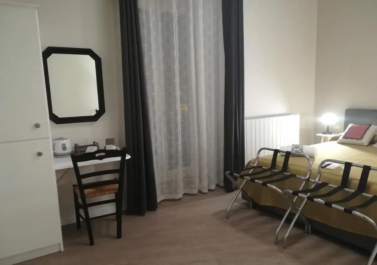 Persiane Al Cassaro Bed and Breakfast Palermo Italië